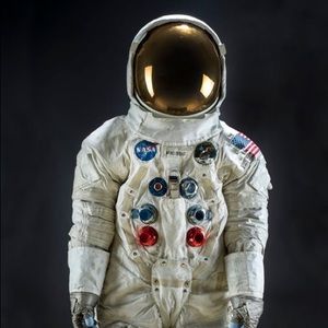 Meet your Posher, Lynette